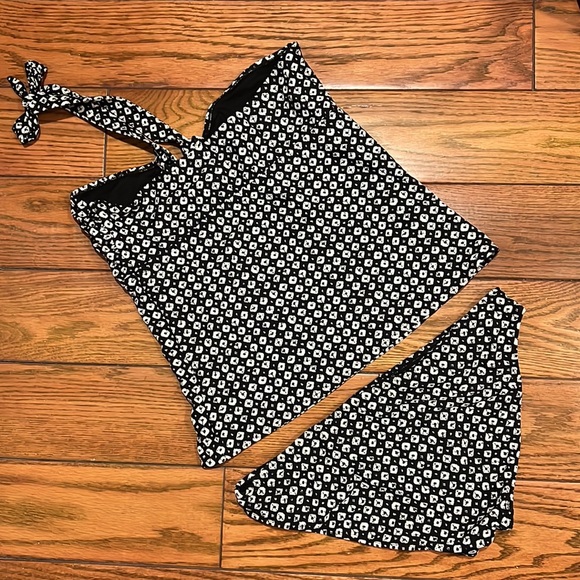 Old Navy halter top tankini Large - Picture 3 of 5